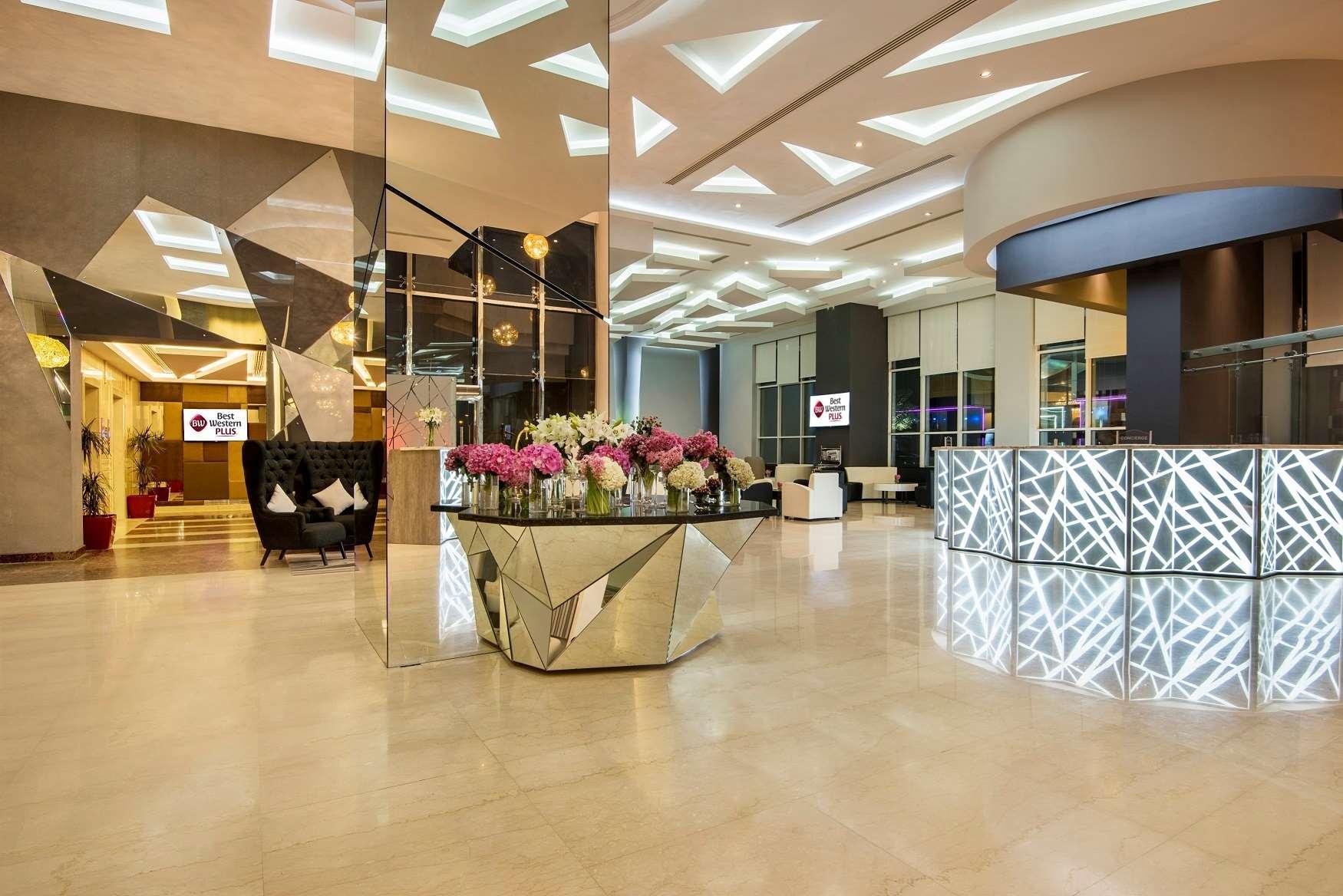 เบสต์ เวสเทิร์น พลัส โดฮา Hotel ภายนอก รูปภาพ