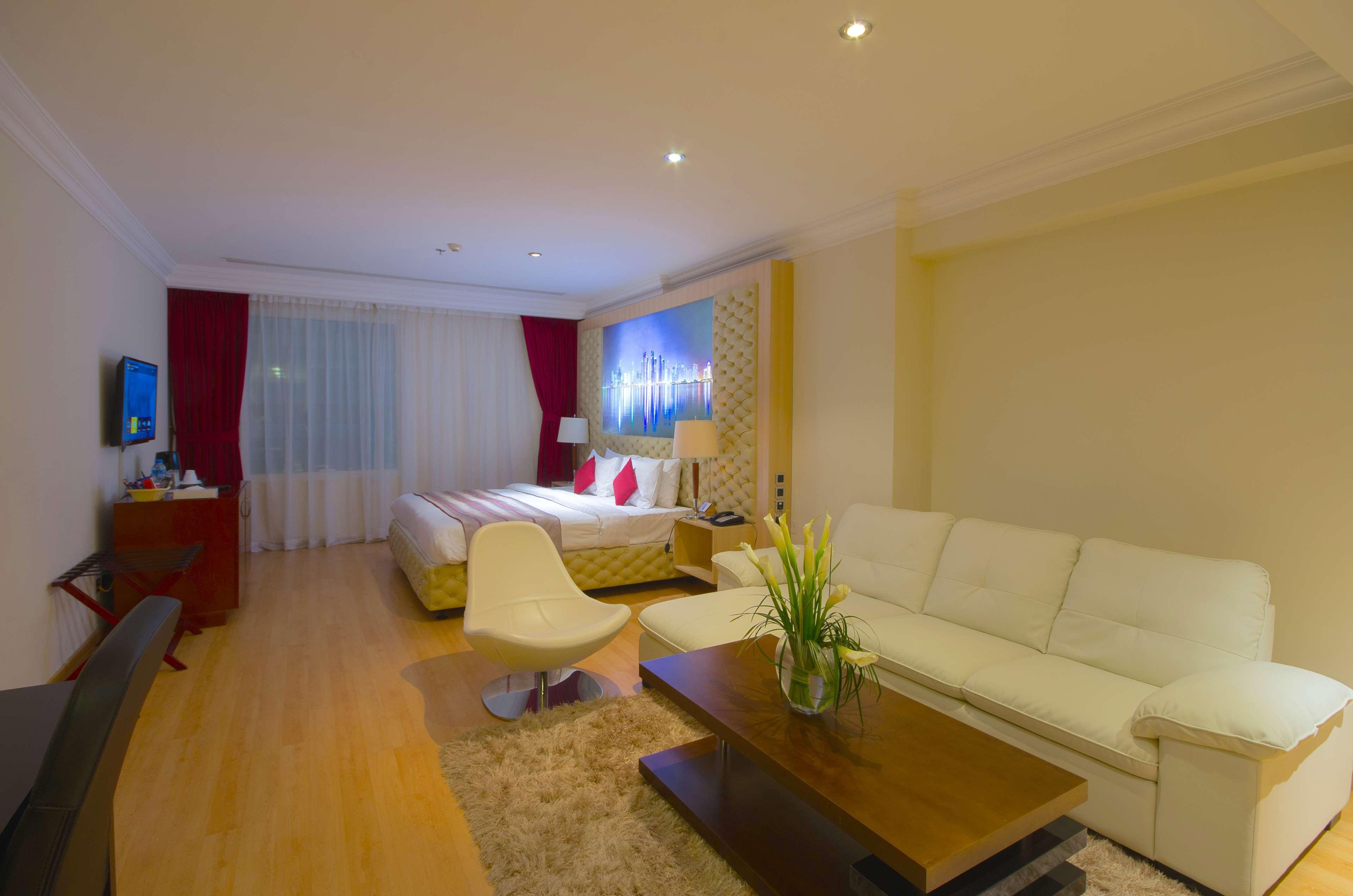 เบสต์ เวสเทิร์น พลัส โดฮา Hotel ภายนอก รูปภาพ