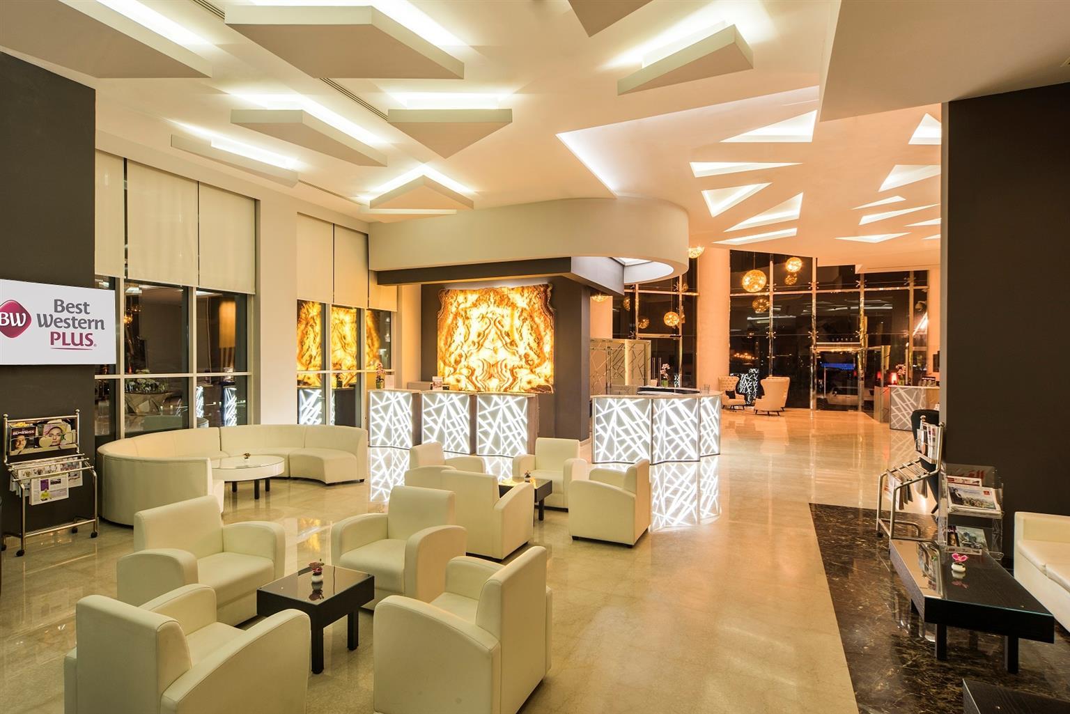 เบสต์ เวสเทิร์น พลัส โดฮา Hotel ภายนอก รูปภาพ