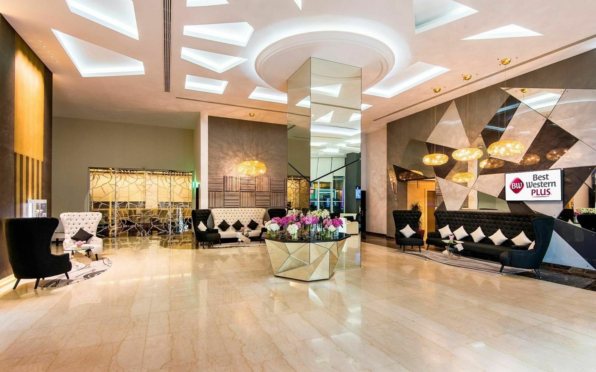 เบสต์ เวสเทิร์น พลัส โดฮา Hotel ภายนอก รูปภาพ
